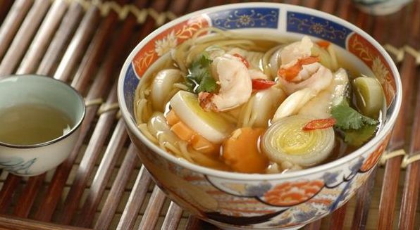 15 чудових супів з усього світу