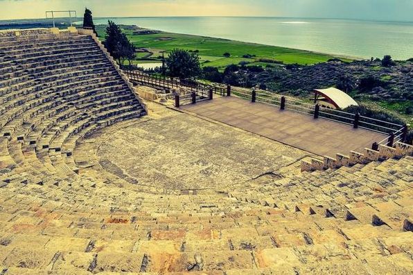 У гості до грецьких богів: чим зайнятися на Кіпрі