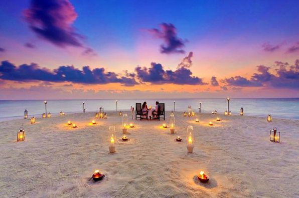 10 романтических обедов на Мальдивах, которые вы никогда не забудете