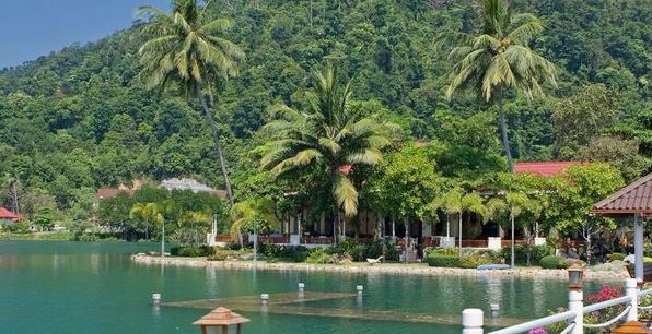 10 роскошных курортов, которые следует забронировать в Таиланде, если вы - миллионер, путешествующий по островам