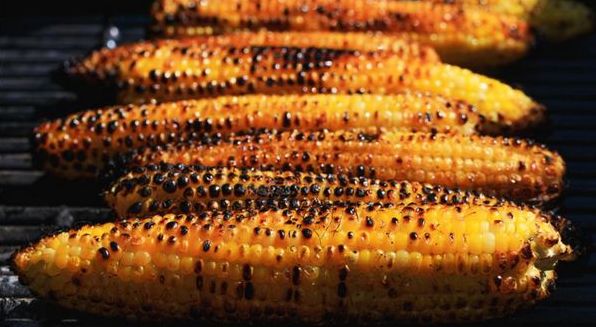 9 найсмачніших страв із кукурудзою в качанах