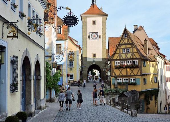 10 городов со сказками: Сказочное путешествие по Германии братьев Гримм