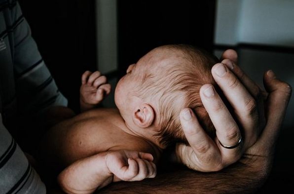 До чого сниться немовля: тлумачення за сонниками