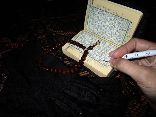 Як одягатися на похорон у православ'ї та в мусульман