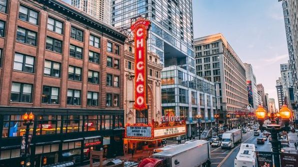 Лучший месяц для посещения Чикаго и почему вы захотите туда поехать