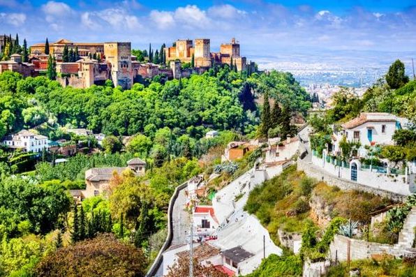 10 эпических мест, которые обязательно нужно посетить в Гранаде, Испания