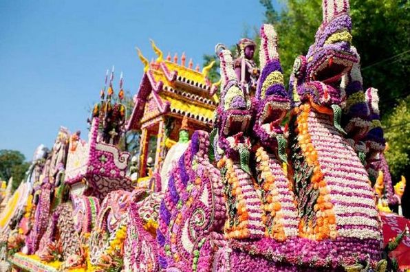 Самые красочные фестивали, которые стоит посетить в Таиланде