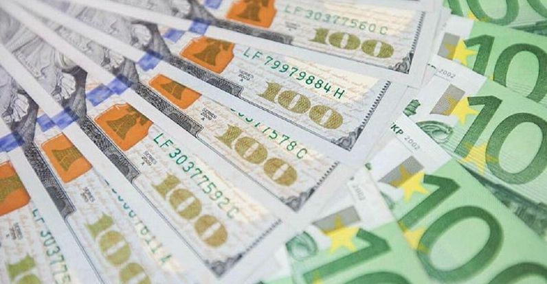Українські банки встановили рекорд з імпорту валюти