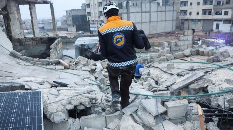 Более 4 300 человек погибли в Турции и Сирии после мощного землетрясения